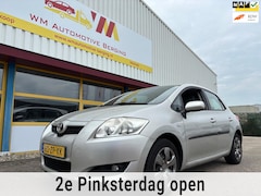 Toyota Auris - 1.6-16V Luna AIRCO