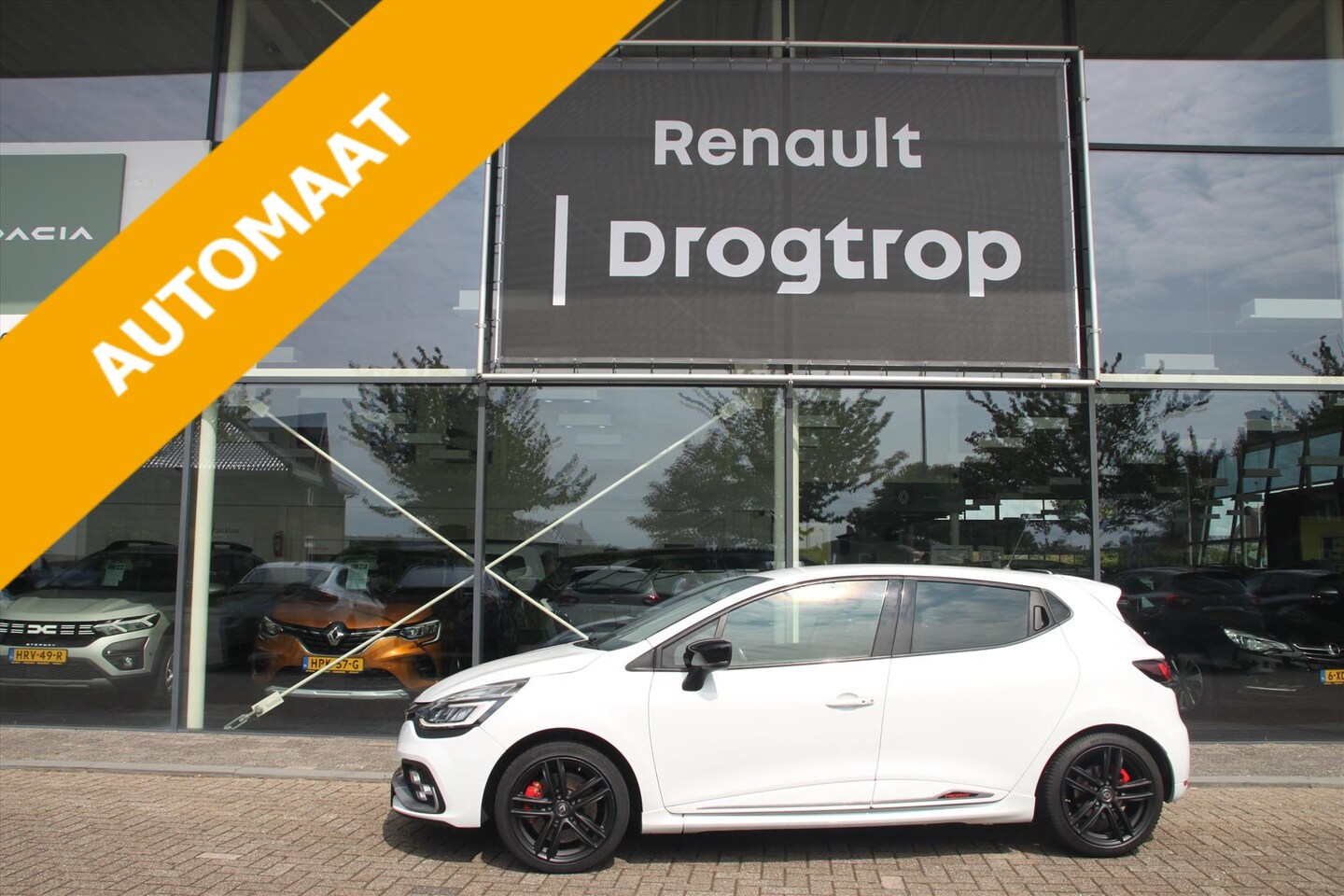 Renault Clio - 220PK-RS-AUTOM-72DKM-NAVI-CLIMA-CUP ONDERSTEL- - AutoWereld.nl