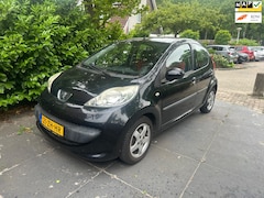 Peugeot 107 - 1.0-12V XS Urban Move Zeer Nette Staat