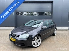 Volkswagen Golf - 1.6 FSI Trendline Automaat Nieuwe APK