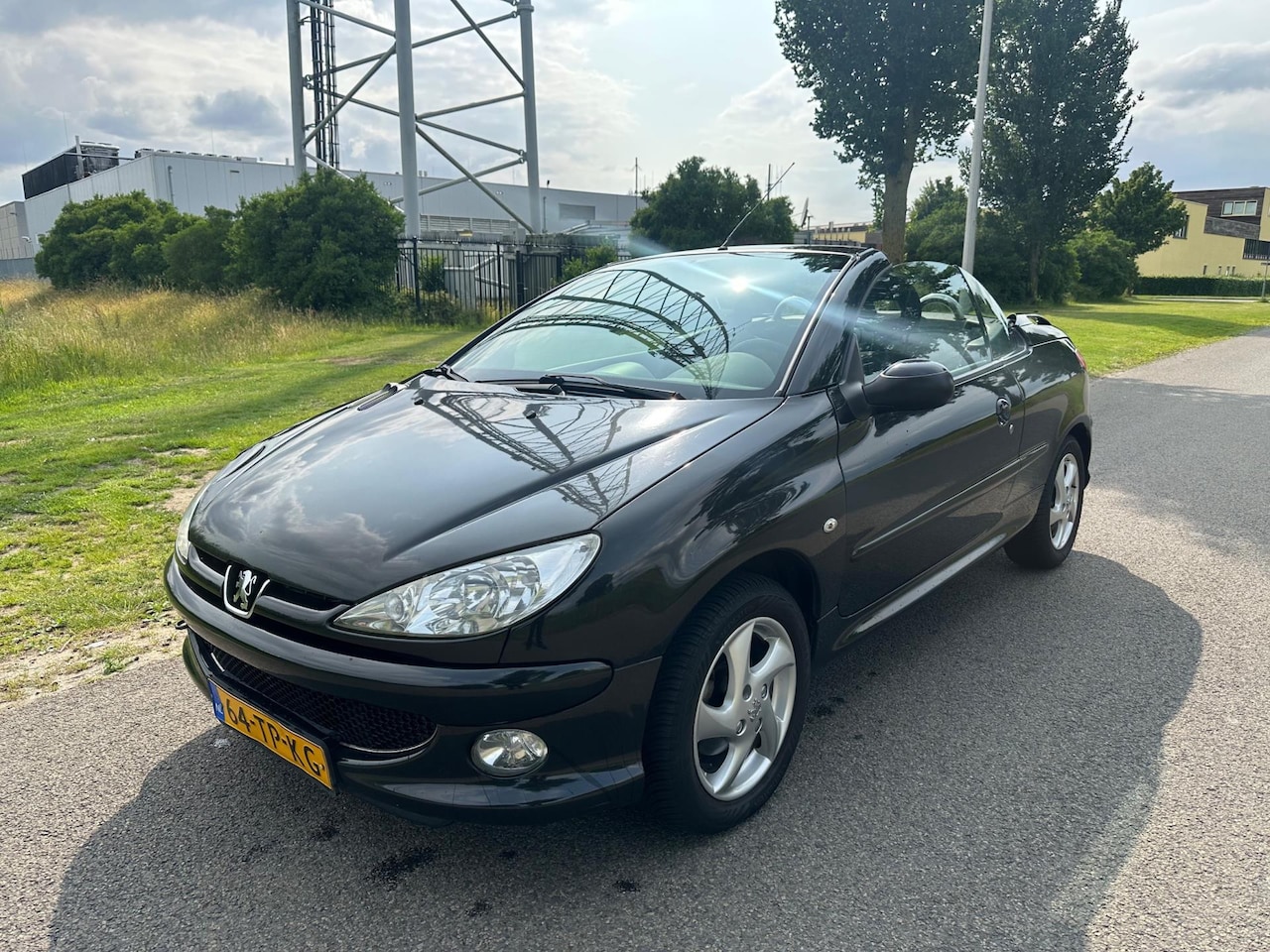 Peugeot 206 CC - 1.6-16V Airco Cabrio Nieuwe APK - AutoWereld.nl