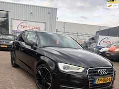 Audi A3 Sportback - 1.6 TDI ultra Edition Airco Met Schade