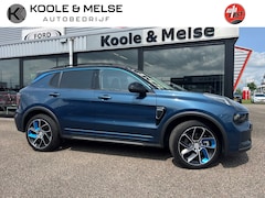 Lynk & Co 01 - 1.5 261pk PLUG IN HYBRID , Pano dak , 360gr camera , car play , adaptive CC