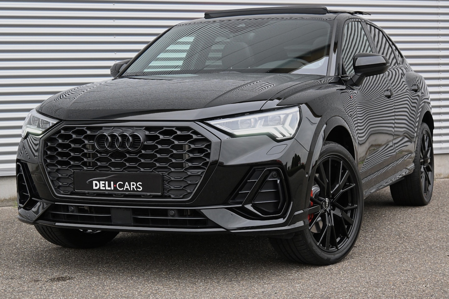 Audi Q3 Sportback - 45 TFSI e S-Line Edition Pano | Apple-Carplay | Virtual | - AutoWereld.nl