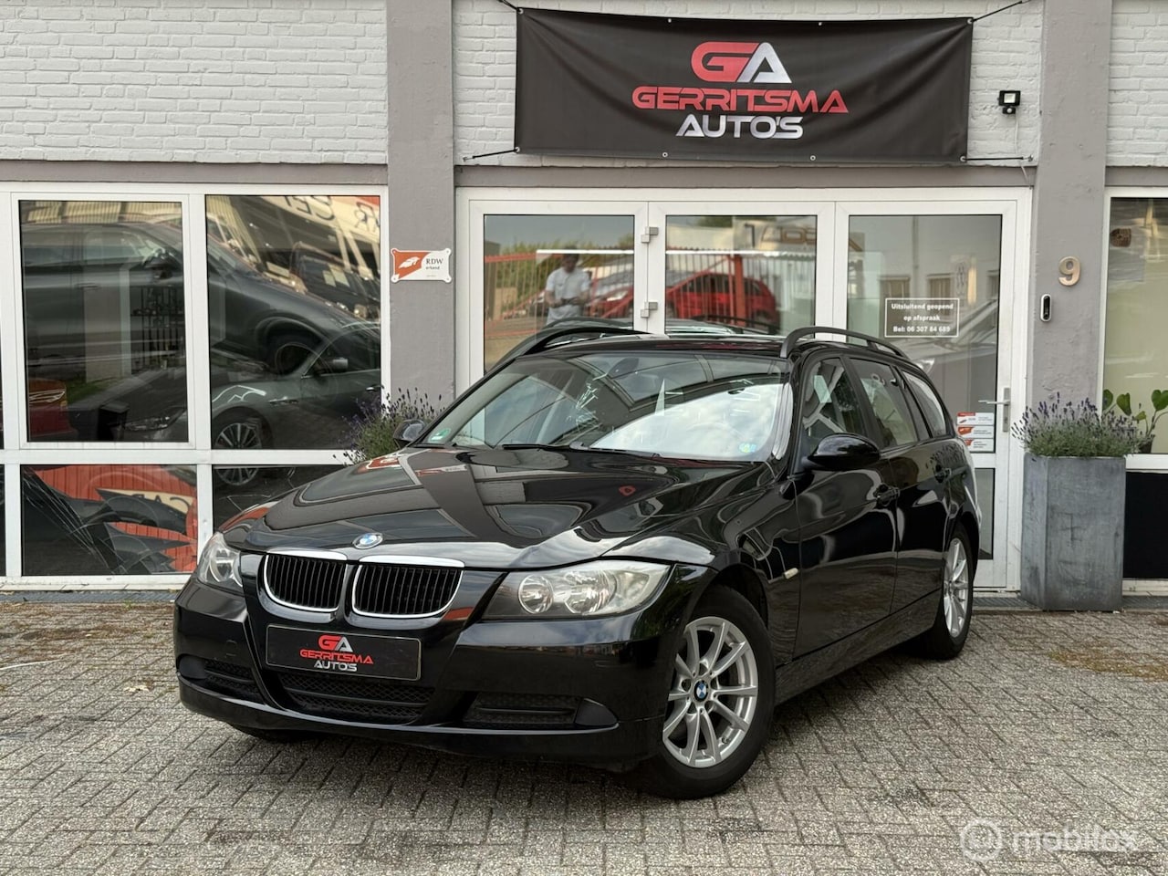 BMW 3-serie Touring - 318d Executive | Ketting nieuw - AutoWereld.nl