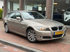 BMW 3-serie Touring - 318i Luxury Line