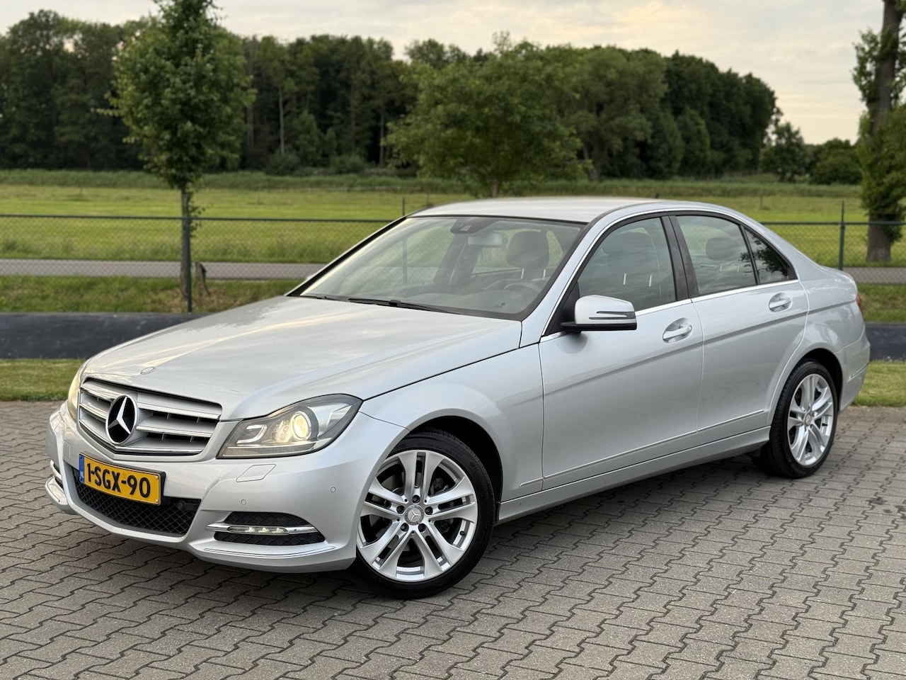Mercedes-Benz C-klasse - 220 CDI BlueEFFICIENCY Edition Avantgarde 220 CDI BlueEFFICIENCY Edition Avantgarde nieuwe APK, nieuwstaat ! - AutoWereld.nl