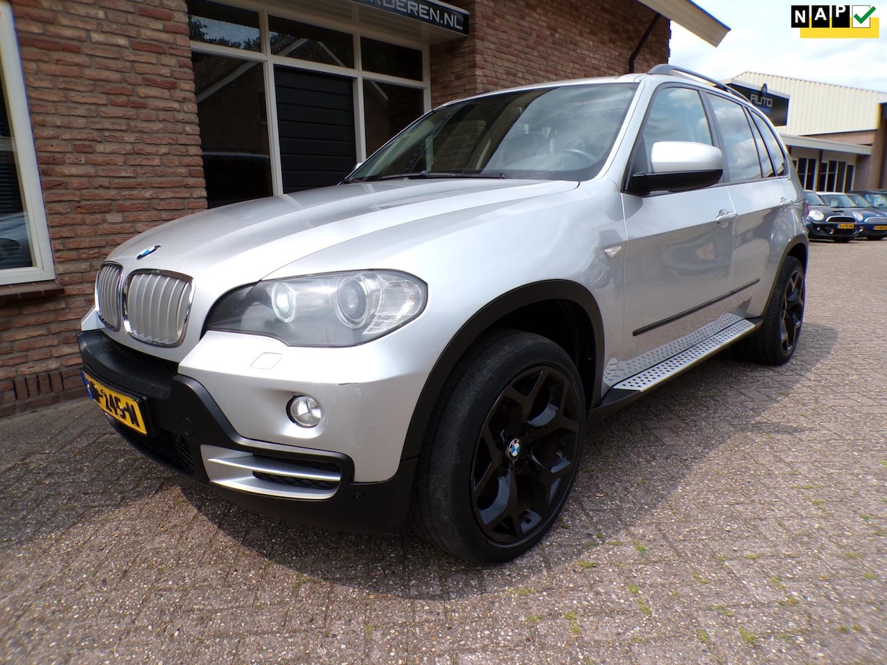 BMW X5 - XDrive35d High Executive Automaat / Leder / Navi / Panoramadak / Head Up - AutoWereld.nl
