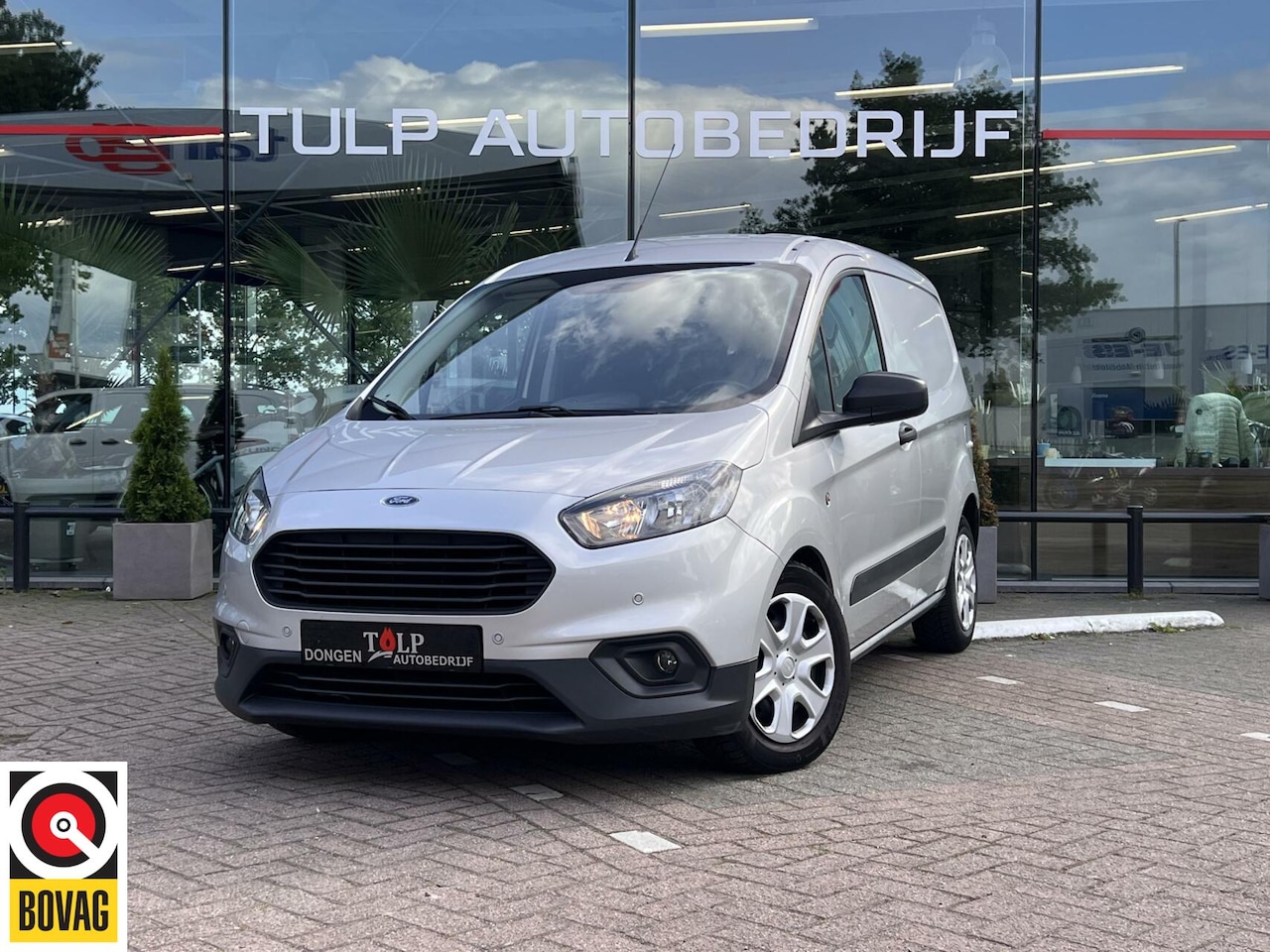 Ford Transit Courier - 1.5 TDCI Trend 2023 Navi Airco - AutoWereld.nl