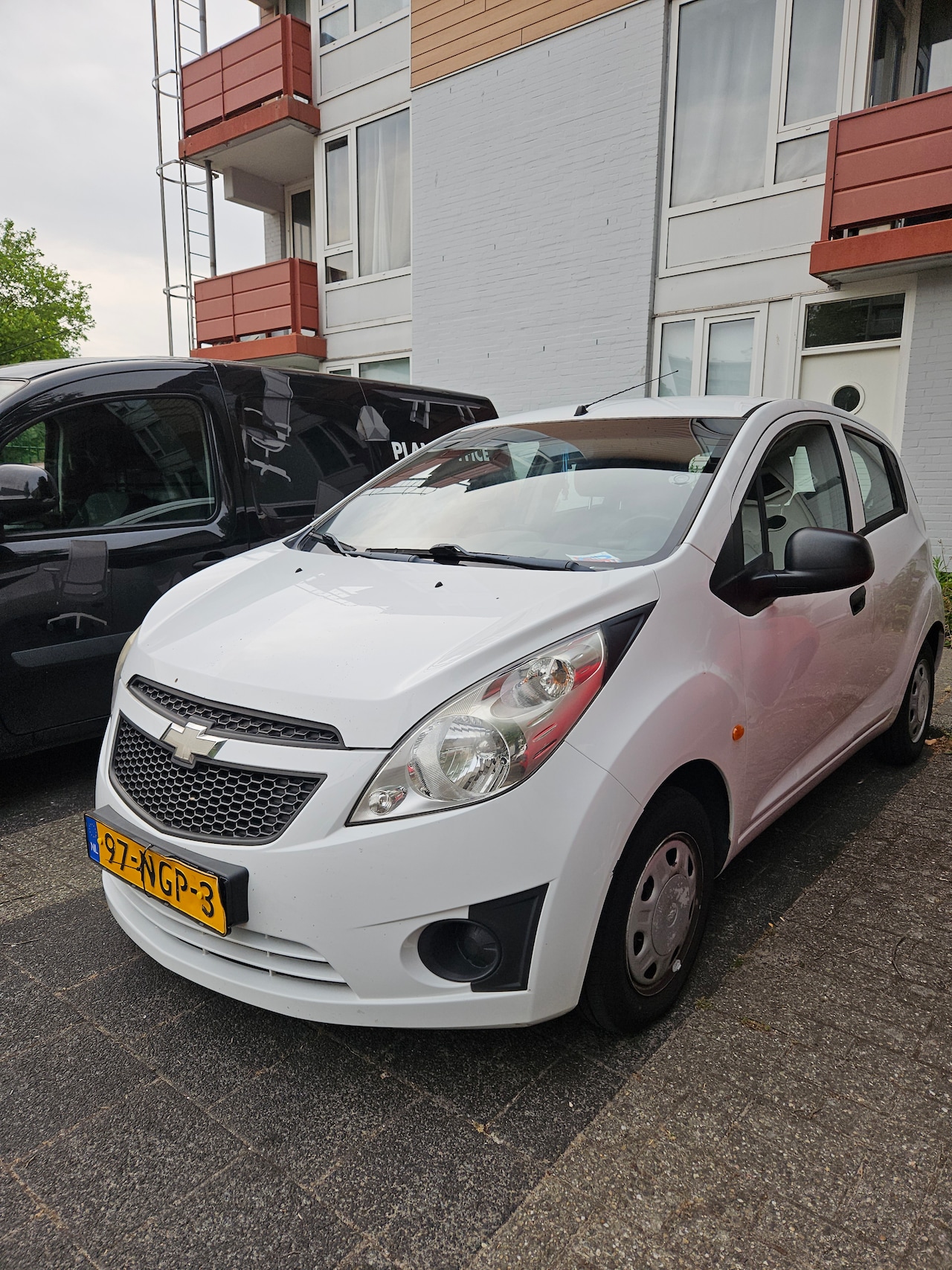 Chevrolet Spark - 1.0 16V L - AutoWereld.nl