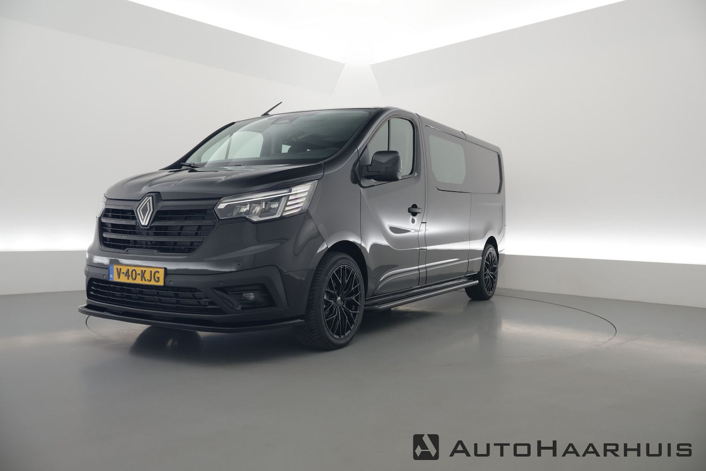 Renault Trafic - 2.0 Blue-170pk-Automaat L2H1 Extra Dubb.Cab. | 6 pers. | Camera | Cruise | Navi | Voorraad - AutoWereld.nl