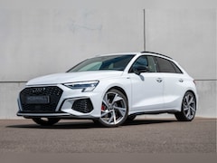 Audi A3 Sportback - 35 TFSI S Line 2 x S-Line | Leer | 19" LMV | B&O