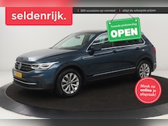 Volkswagen Tiguan - 1.5 TSI Life | Stoelverwarming | Trekhaak | LED Plus | Camera | Massage | Navigatie | Adap