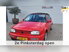 Volkswagen Golf Cabriolet - 1.8. 55kw , in zeer goede staat, cv vergrendeling, elektrische ramen, stuurbekrachting,