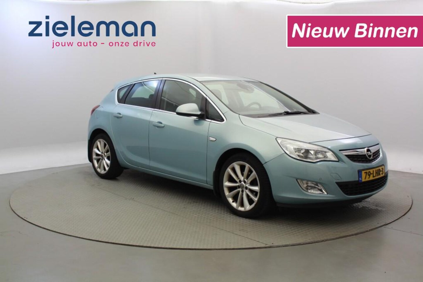 Opel Astra - 1.4 Turbo Cosmo - Navi, Cruise, Leer, Stoelverw. - AutoWereld.nl