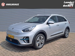 Kia e-Niro - ExecutiveLine 64 kWh Stoelverkoeling/verwarming | Camera | Adaptive Cruise | Navigatie | L