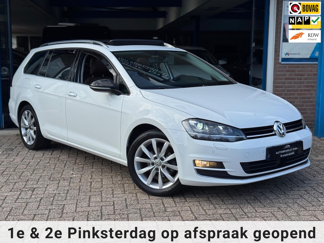 Volkswagen Golf Variant - 1.2 TSI R PANO AUT NAVI LEDER Trekh! - AutoWereld.nl