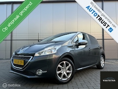 Peugeot 208 - 1.2 VTi Style | Airco | Cruise | Nav | PDC V+A | Orig NL | NAP | Dealer ond | DB riem verv