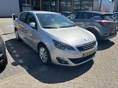 Peugeot 308 - 1.2 PureTech Allure