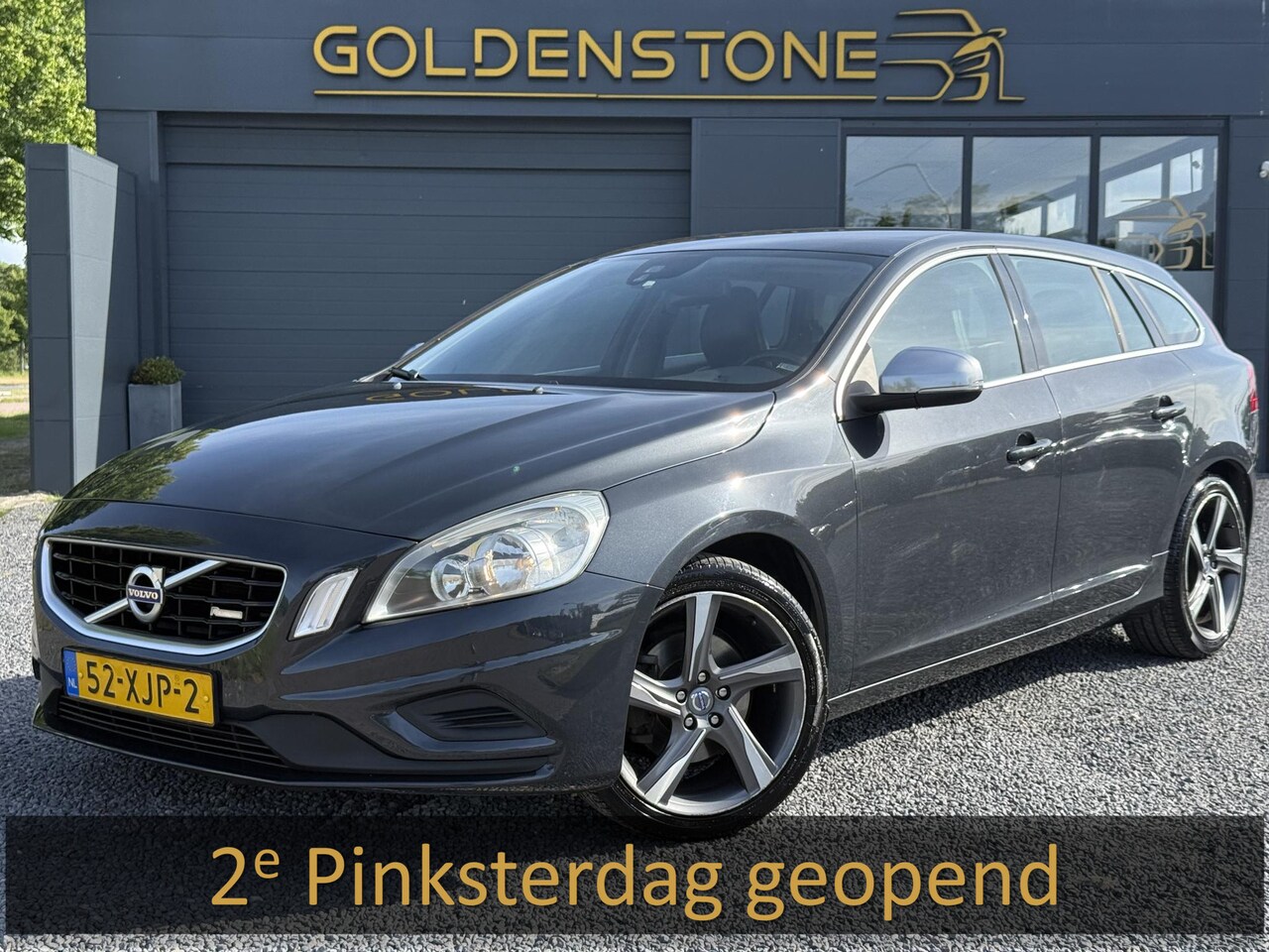 Volvo V60 - 1.6 T3 R-Design 1e Eigenaar,Navi,Leder,Pdc,Dealer Onderhouden,Lm Velgen,150pk,Clima,Cruise - AutoWereld.nl