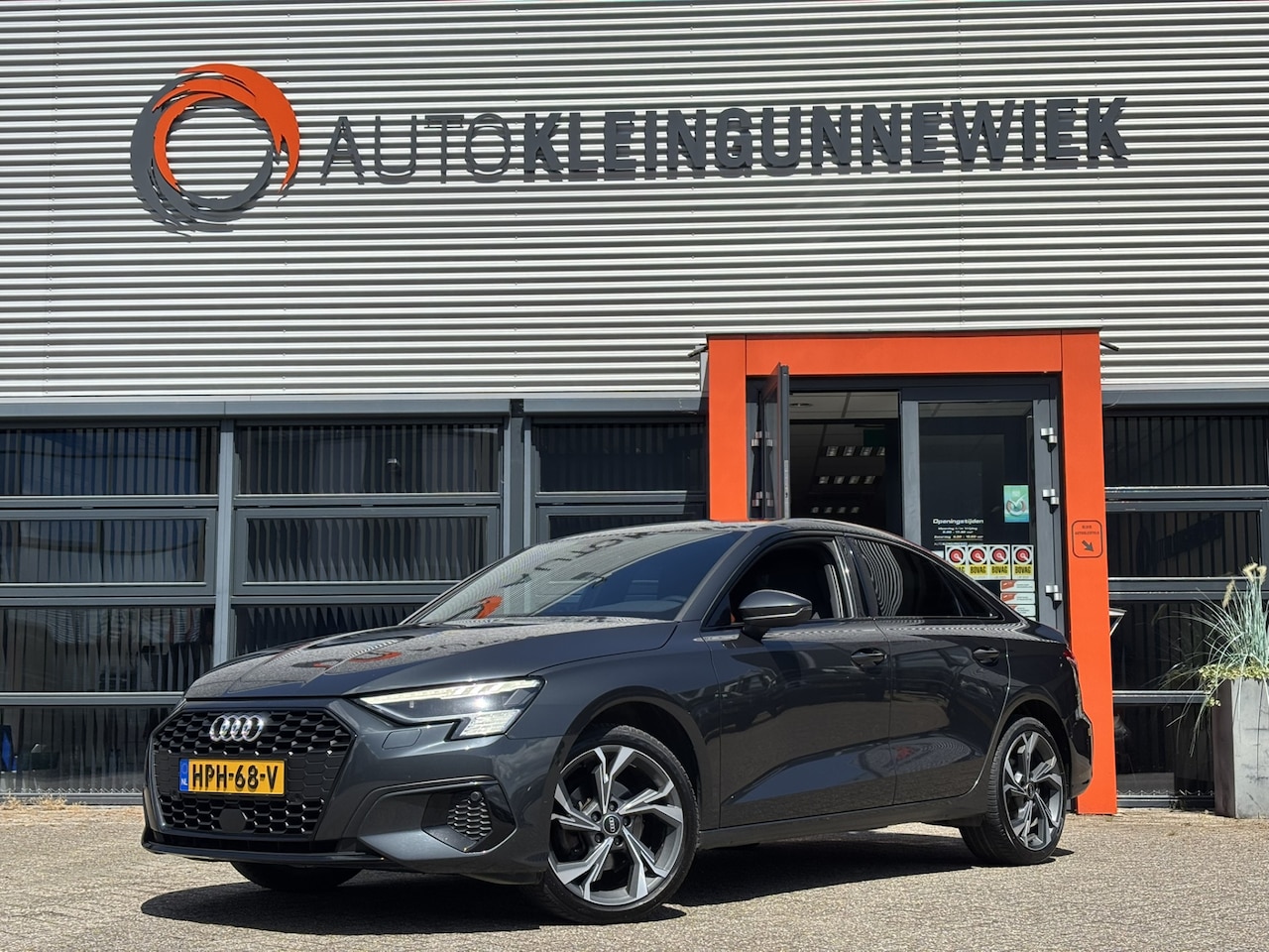 Audi A3 Limousine - 35 TFSI edition one / Apple Carplay/ Android Auto / BTW / Digital Cockpit / Keyless / Came - AutoWereld.nl