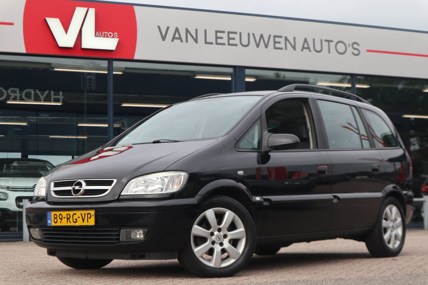 Opel Zafira - 2.2-16V Maxx | Automaat | 7-persoons | APK 06-2026! - AutoWereld.nl