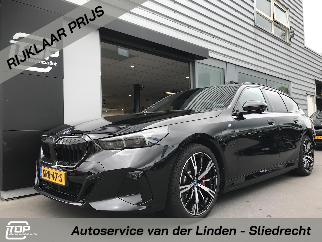 BMW 5-serie Touring - PHEV M-pakket 530e - AutoWereld.nl