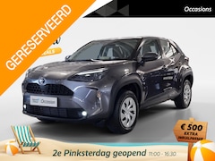 Toyota Yaris Cross - Check uitvoering * Cruise control * Carplay * Achteruit Camera * Automaat