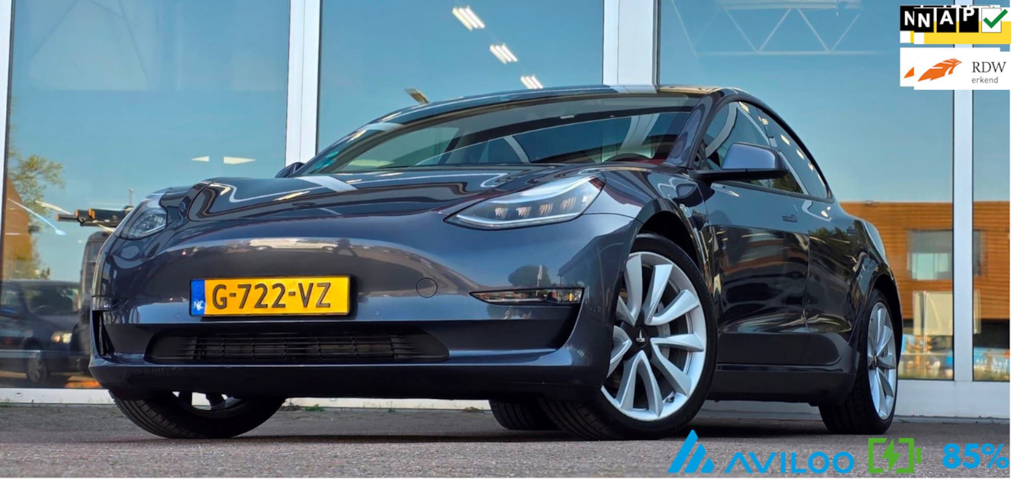Tesla Model 3 - Long Range RWD Long Range AWD 75 kWh Trekhaak Autopilot 19" LM velgen Mooi! - AutoWereld.nl