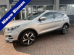 Nissan Qashqai - 1.2 Tekna Automaat Leder Pano Trekhaak 09-2018 95.487 KM