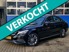 Mercedes-Benz C-klasse - 180 Ambition / Automaat / Trekhaak / Cruise control / Bluetooth / Navigatie / Origineel NL