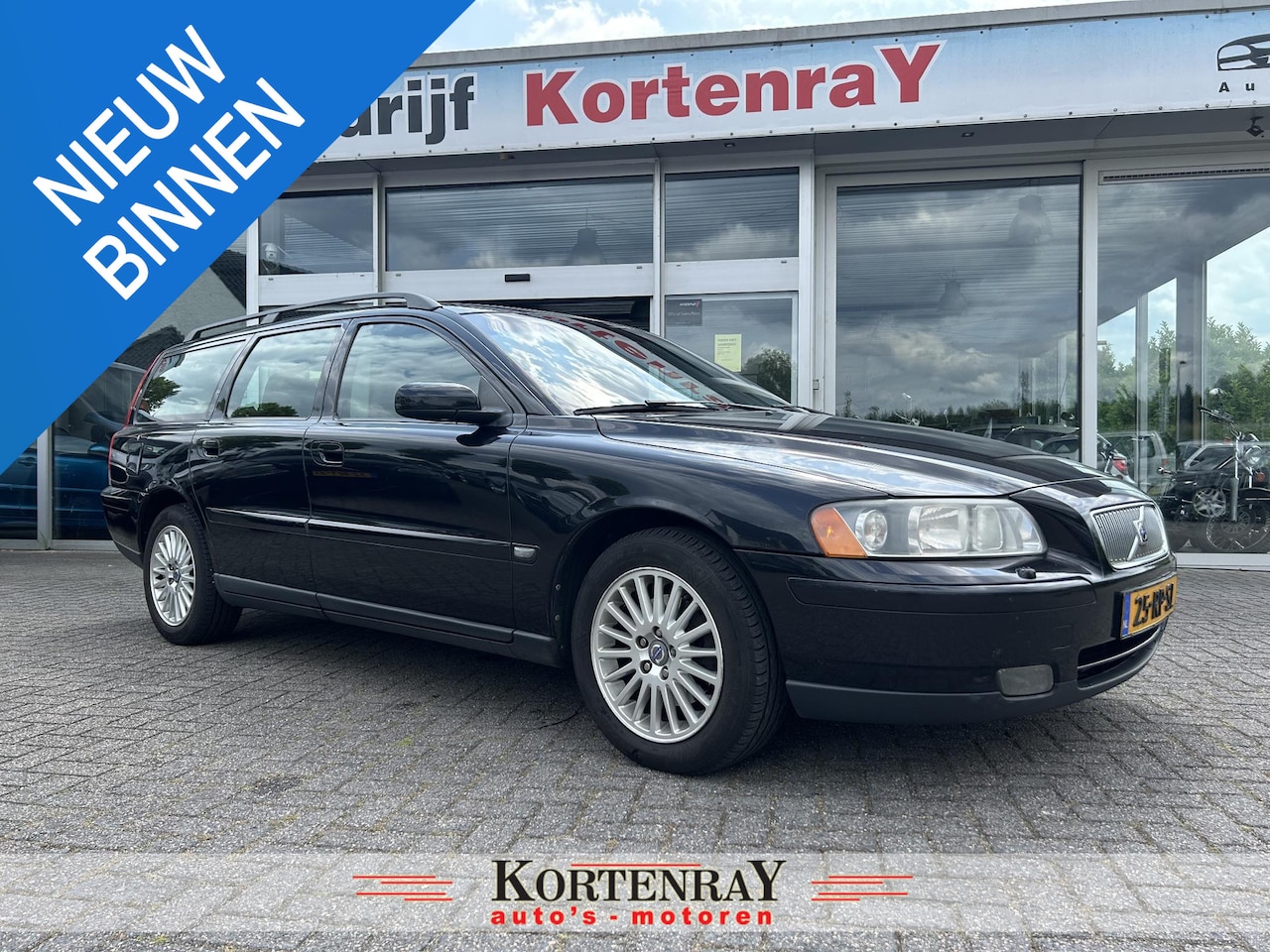 Volvo V70 - 2.4 Summum Top conditie/D riem vervangen  zeer goed onderhouden - AutoWereld.nl