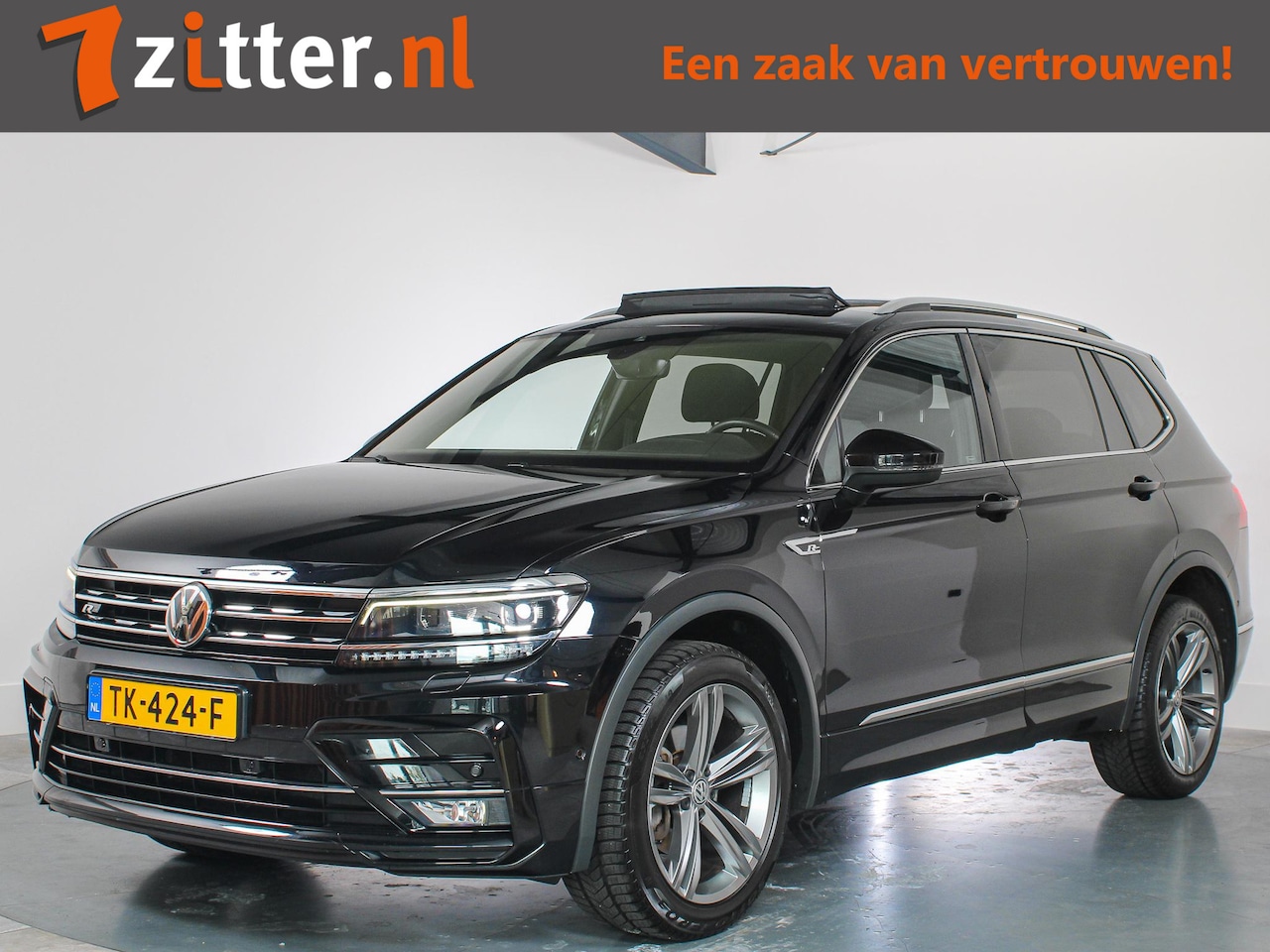 Volkswagen Tiguan Allspace - 1.4 TSI Highline Business R-Line 7-Persoons, Panoramadak, LED, ACC, Apple Carplay/Android - AutoWereld.nl