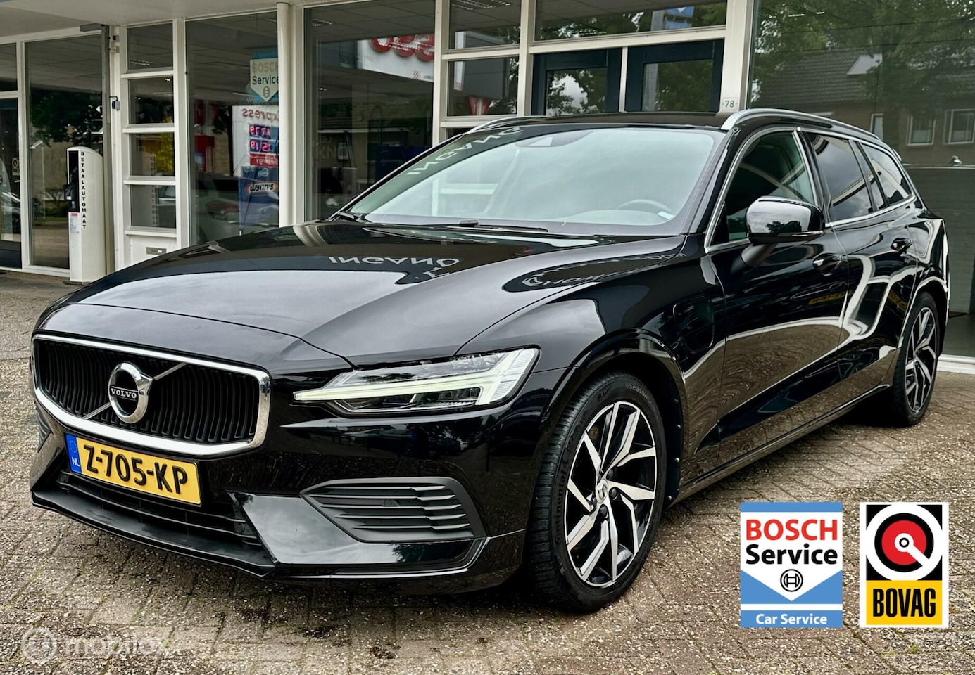 Volvo V60 - 2.0 T6 Recharge AWD Led, Camera, Climat, LM.. - AutoWereld.nl