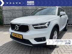 Volvo XC40 - 1.5 T3 Momentum Pro | Trekhaak | Navigatie | Stoel- en stuurwielverwarming | Achteruitrijc