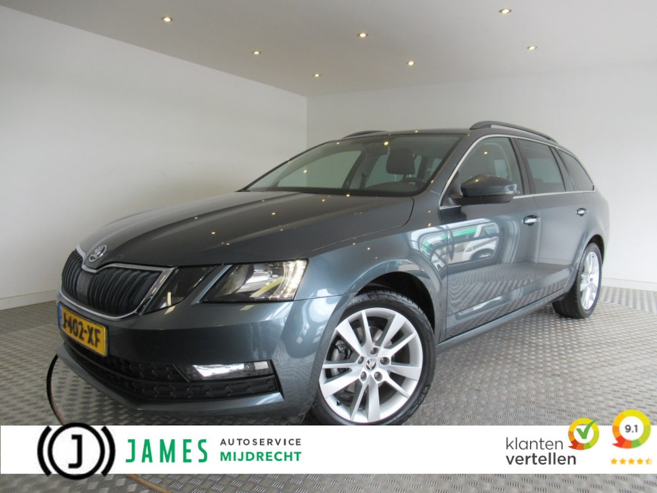 Skoda Octavia Combi - 1.5 TSI Automaat Business Edition, Trekhaak - AutoWereld.nl