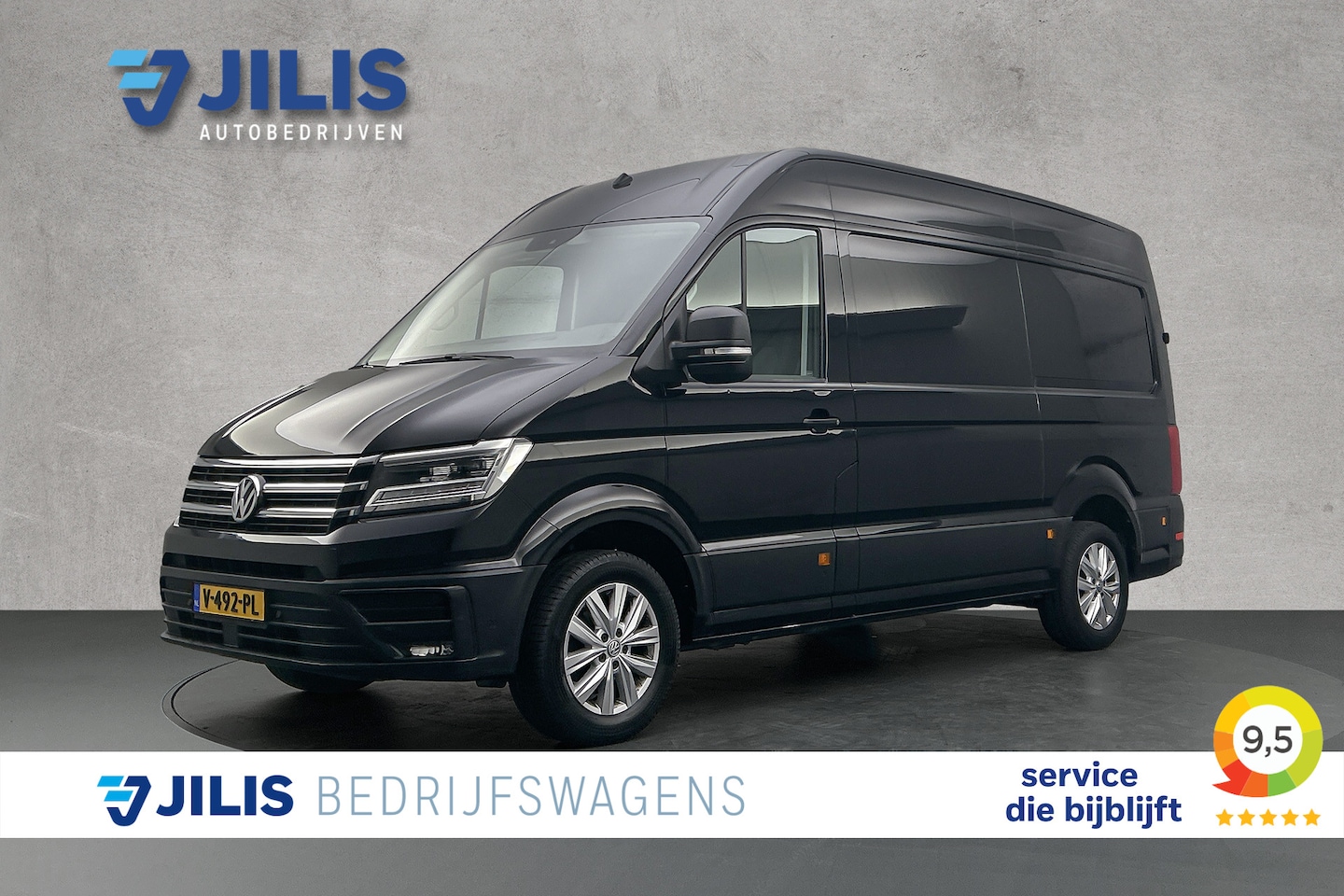 Volkswagen Crafter - 2.0 TDI L3H3 Highline | Adaptief cruise control | LED | Parkeersensoren | Trekhaak | Camer - AutoWereld.nl