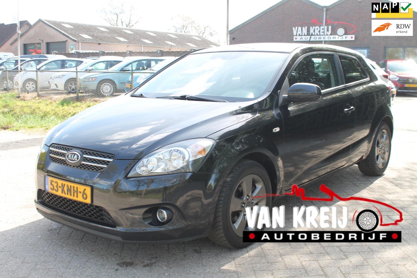 Kia Pro cee'd - 1.4 CVVT X-ecutive 1.4 CVVT X-ecutive, Airco, Navi, Cruise, Pdc achter - AutoWereld.nl