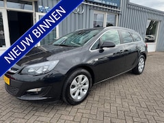 Opel Astra Sports Tourer - 1.4 Turbo Blitz