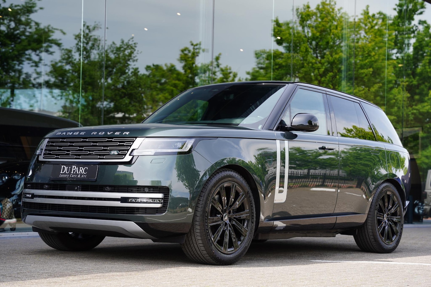 Land Rover Range Rover - P 460 Hybride Autobiography Multimedia - AutoWereld.nl