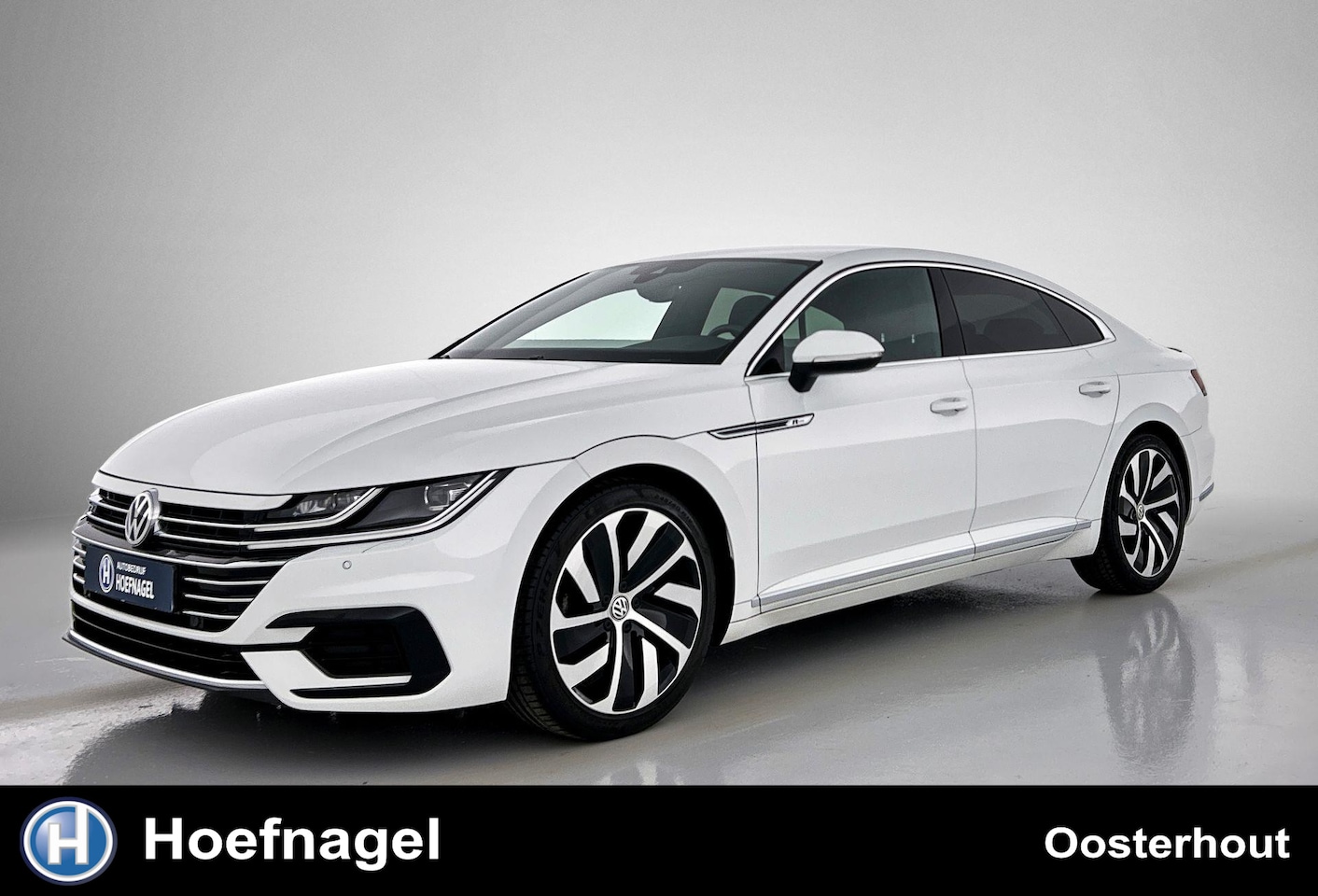 Volkswagen Arteon - 2.0 TSI R Line | ACC | Stoelverwarming | Carplay - AutoWereld.nl