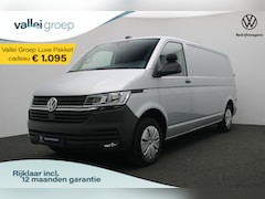 Volkswagen Transporter - 2.0 TDI 150 pk L2H1 28 Comfortline | 3-zits | Parkeersensoren achter | Navigatie | Apple C