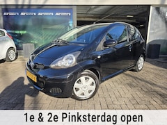 Toyota Aygo - 1.0-12V Comfort Navigator |12MND GARANTIE | ELEC RAMEN | AIRCO | NW APK