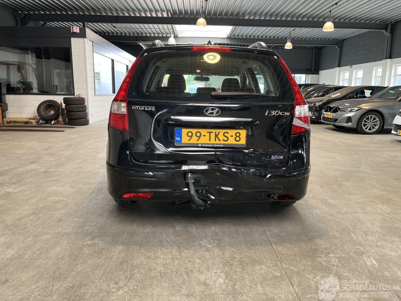 Hyundai i30 - I-30 1.4i i-Drive Cool NL NAP!