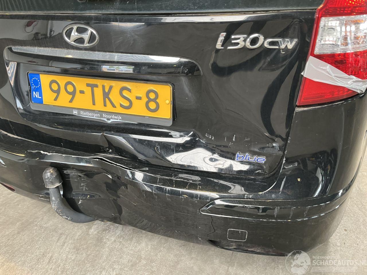 Hyundai i30 - I-30 1.4i i-Drive Cool NL NAP!
