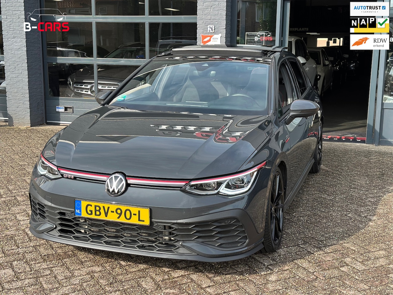 Volkswagen Golf - 2.0 TSI GTI CLUBSPORT Pano|Stuurvw|Harman|Nap!! - AutoWereld.nl