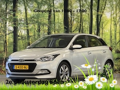 Hyundai i20 - 1.4 Business Edition | Automaat | Camera | Trekhaak | Navigatie | Parkeersensoren | DAB+ |