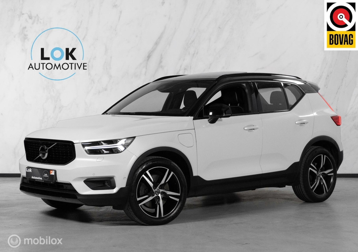 Volvo XC40 - 1.5 T5 Recharge R-Design Expression PANO|LED|H&K| - AutoWereld.nl