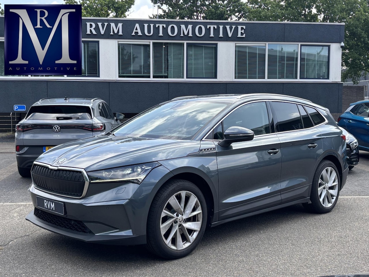 Skoda Enyaq iV - 80 Loft ELEKTRISCHE TREKHAAK | CAMERA | HEAD UP - AutoWereld.nl