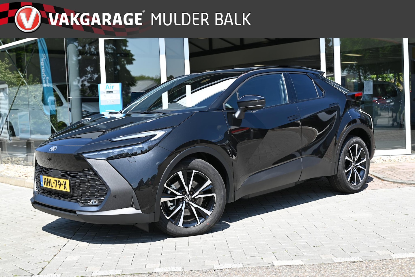 Toyota C-HR - 2.0 Plug-in Hybrid 220 Dynamic - AutoWereld.nl